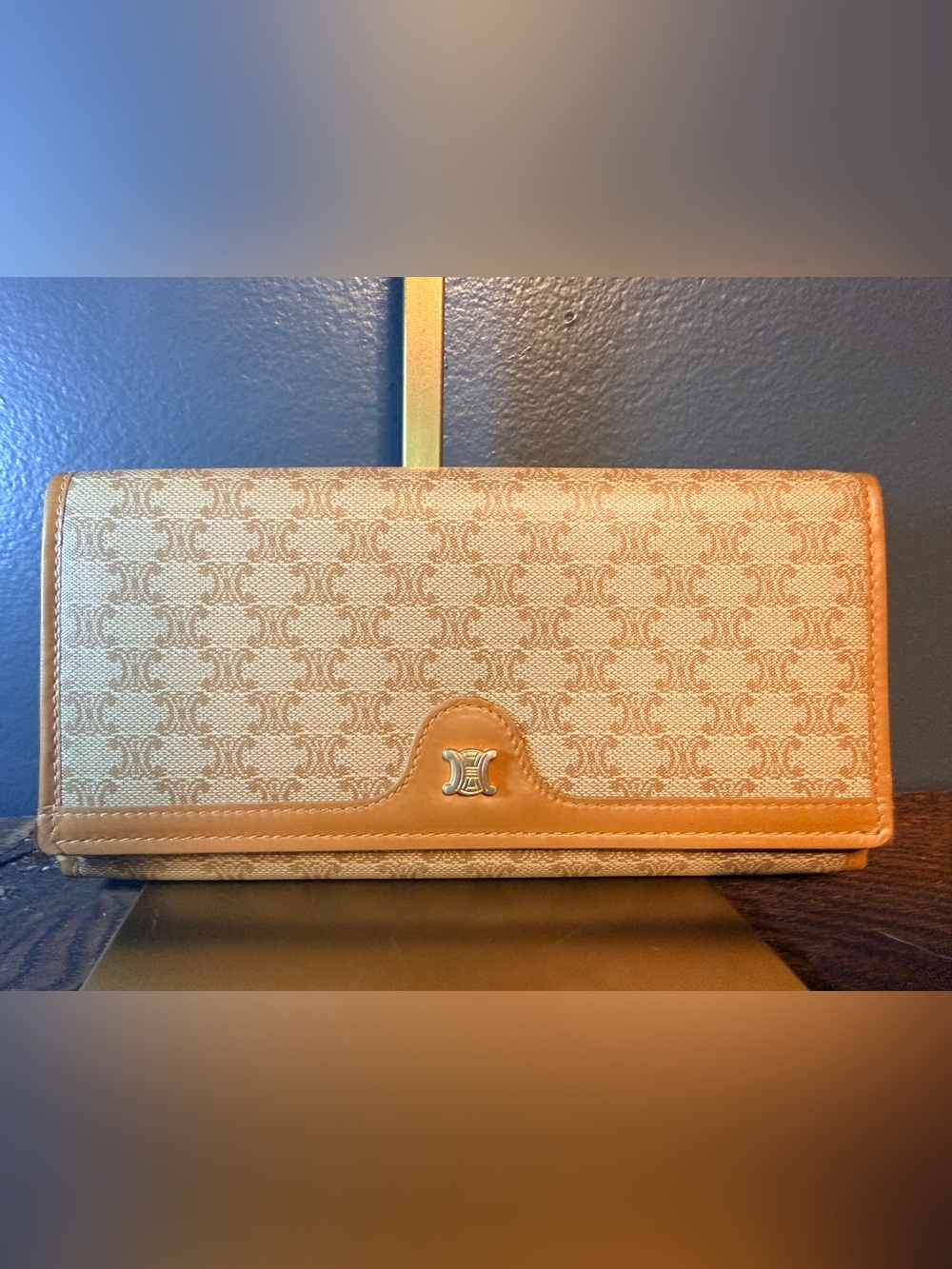 Celine Beige Tan Triomphe Macadam Kiss-lock Wallet with Gold Logo